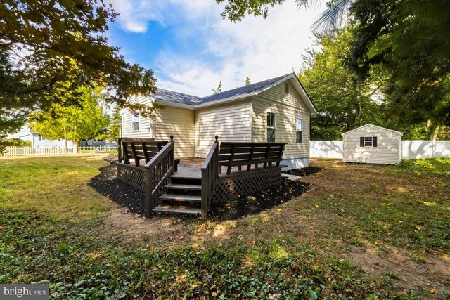 24 N 12TH ST, Villas, NJ 08251