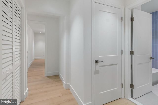 24 N 12TH ST, Villas, NJ 08251