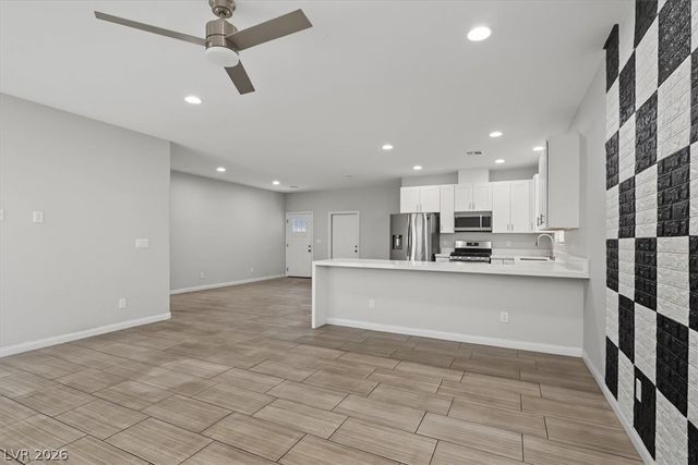 4966 Andover Drive, Las Vegas, NV 89122
