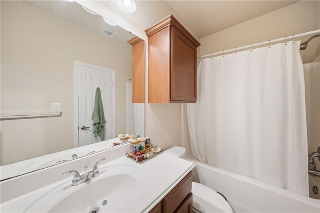 1198 Jones Butler Road 2401, College Station, TX 77840