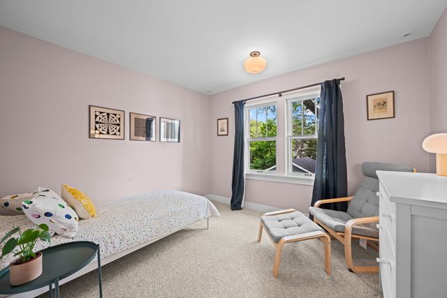226 S Walnut Avenue, Arlington Heights, IL 60005