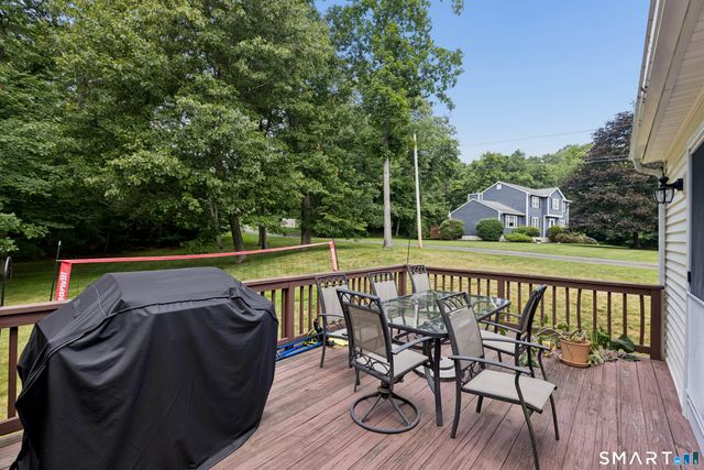 47 Autumn Ridge Road, Shelton, CT 06484