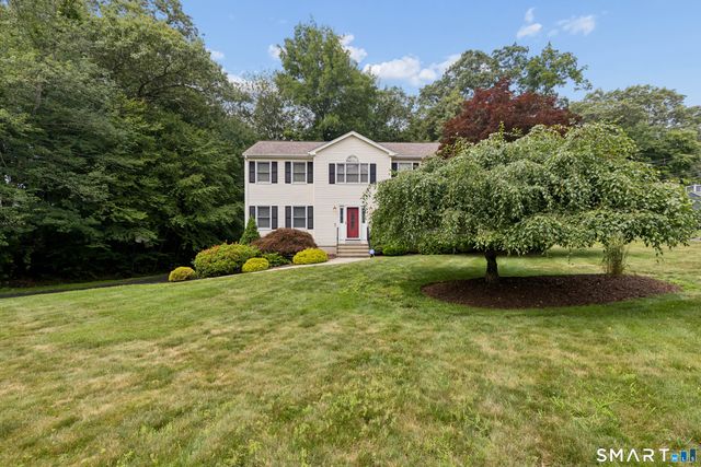 47 Autumn Ridge Road, Shelton, CT 06484