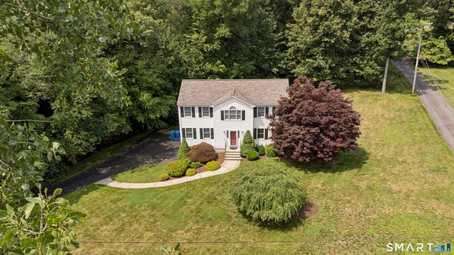 47 Autumn Ridge Road, Shelton, CT 06484