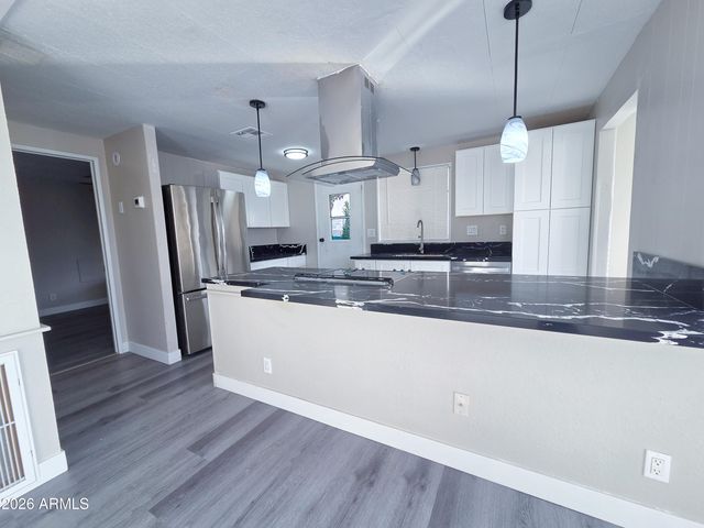 2609 W SOUTHERN Avenue 109, Tempe, AZ 85282