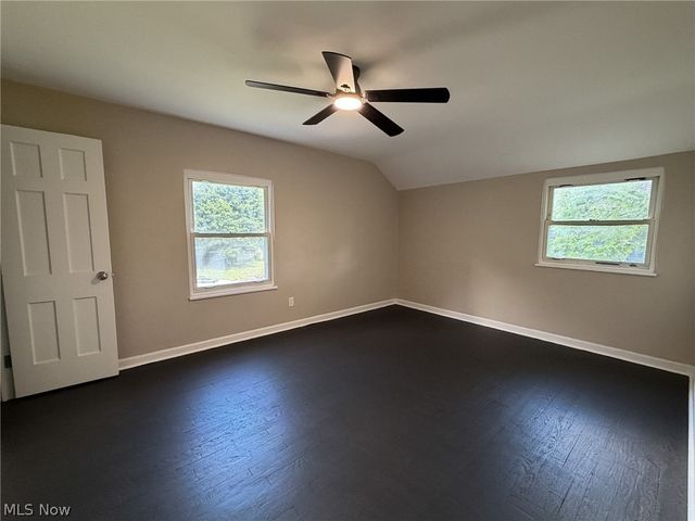 3928 Strandhill Road, Cleveland, OH 44128