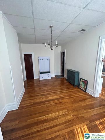 210 East GEOPP Street, Bethlehem City, PA 18018