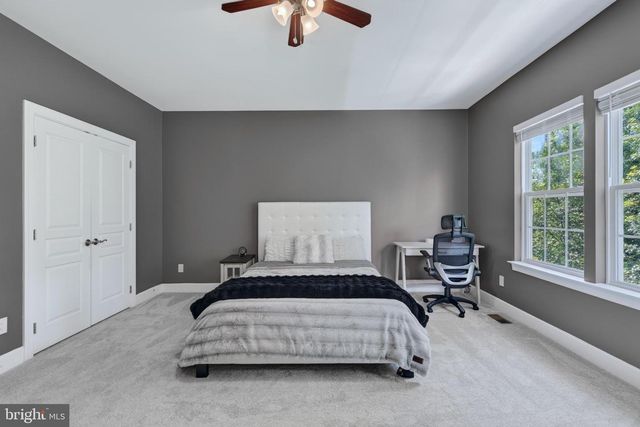 20283 CENTER BROOK SQ, Sterling, VA 20165