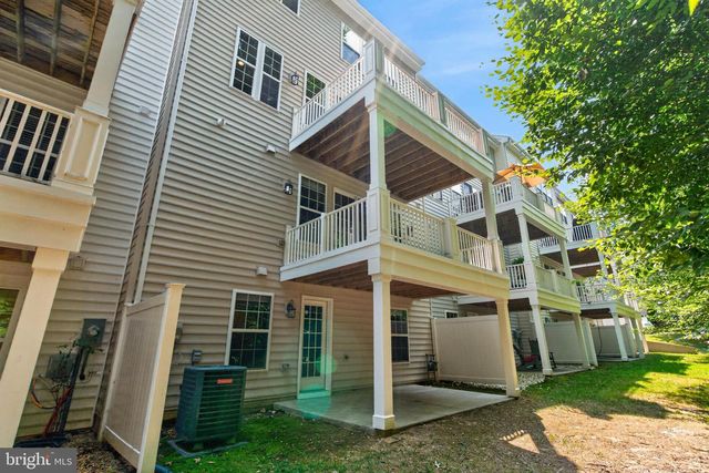 20283 CENTER BROOK SQ, Sterling, VA 20165