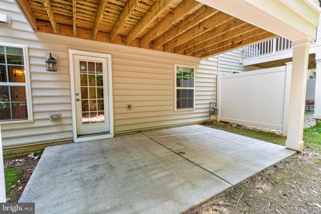 20283 CENTER BROOK SQ, Sterling, VA 20165