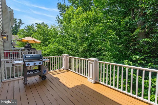 20283 CENTER BROOK SQ, Sterling, VA 20165