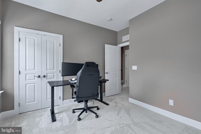 20283 CENTER BROOK SQ, Sterling, VA 20165