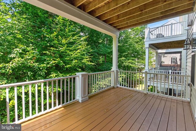 20283 CENTER BROOK SQ, Sterling, VA 20165