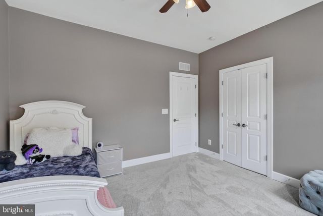 20283 CENTER BROOK SQ, Sterling, VA 20165