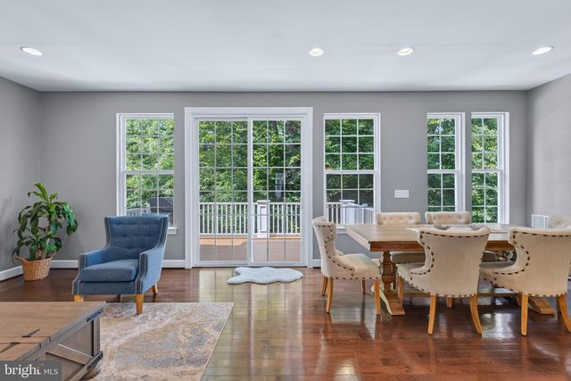 20283 CENTER BROOK SQ, Sterling, VA 20165