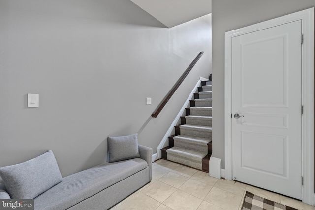 20283 CENTER BROOK SQ, Sterling, VA 20165