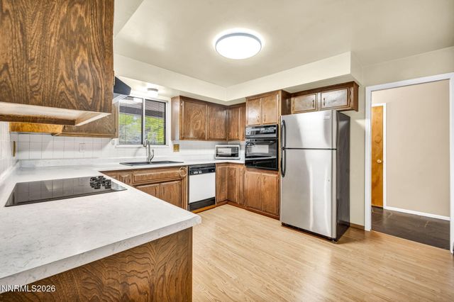 604 W Long Street, Carson City, NV 89703