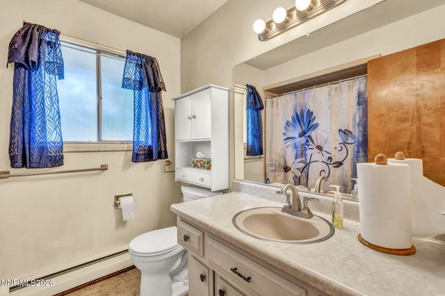 604 W Long Street, Carson City, NV 89703