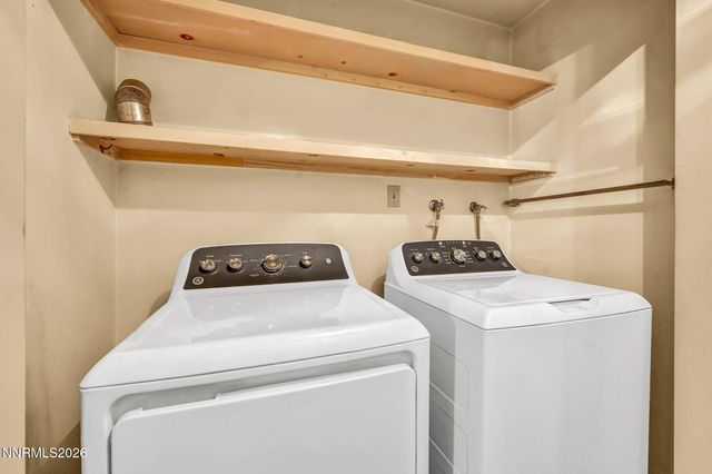 604 W Long Street, Carson City, NV 89703