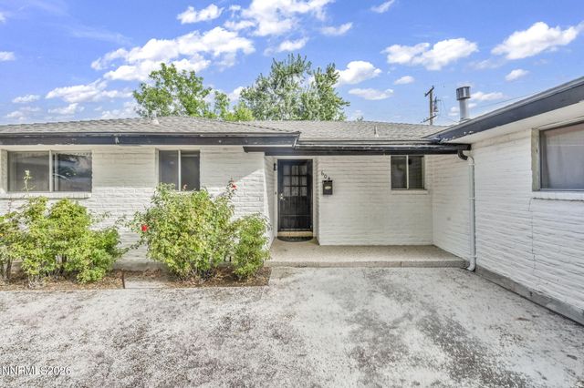 604 W Long Street, Carson City, NV 89703