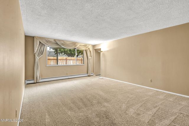 604 W Long Street, Carson City, NV 89703
