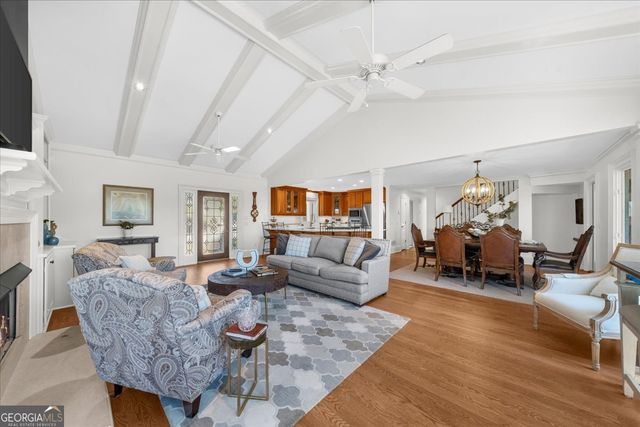 9230 Four Mile Creek Road, Gainesville, GA 30506