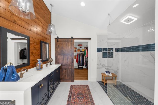 9230 Four Mile Creek Road, Gainesville, GA 30506