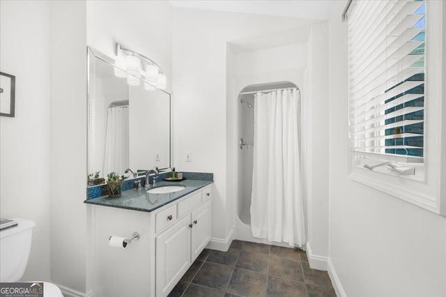 9230 Four Mile Creek Road, Gainesville, GA 30506