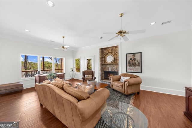 9230 Four Mile Creek Road, Gainesville, GA 30506