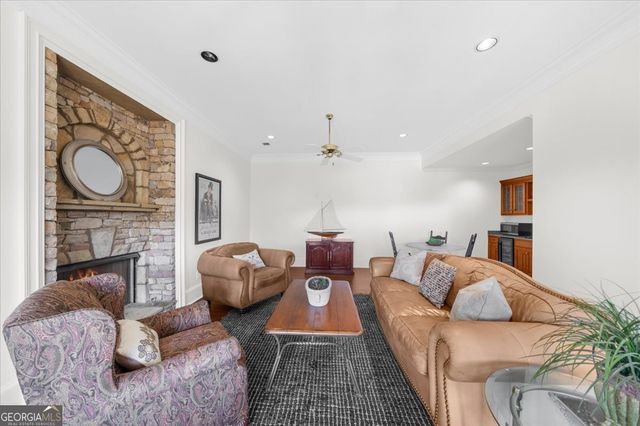 9230 Four Mile Creek Road, Gainesville, GA 30506