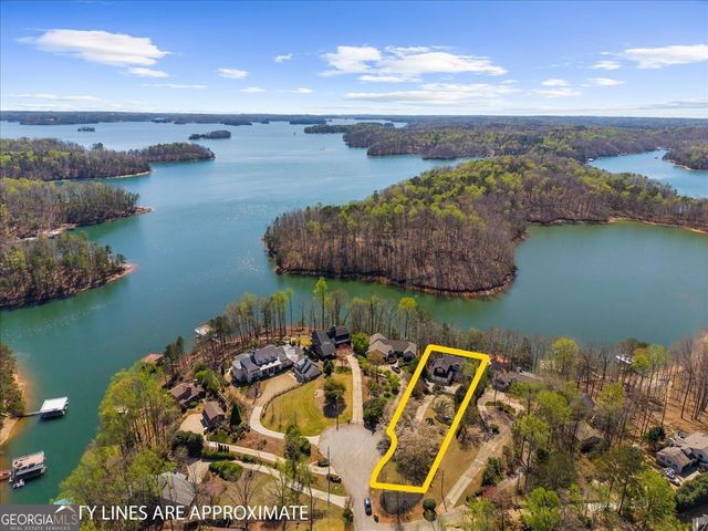 9230 Four Mile Creek Road, Gainesville, GA 30506