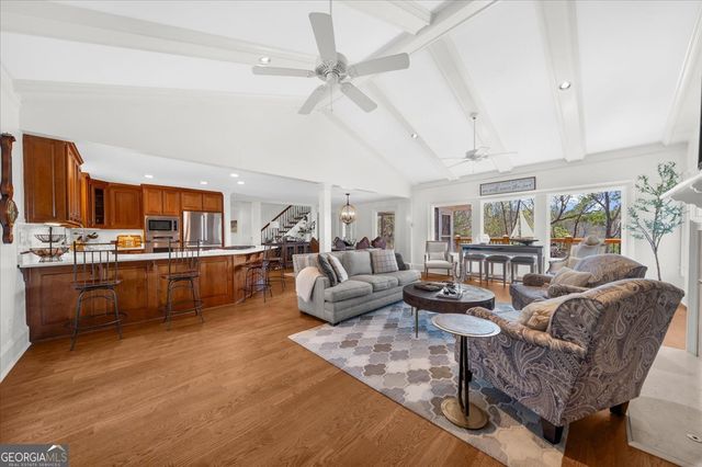 9230 Four Mile Creek Road, Gainesville, GA 30506