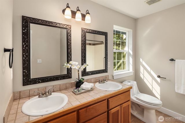 26326 222nd Avenue SE, Maple Valley, WA 98038