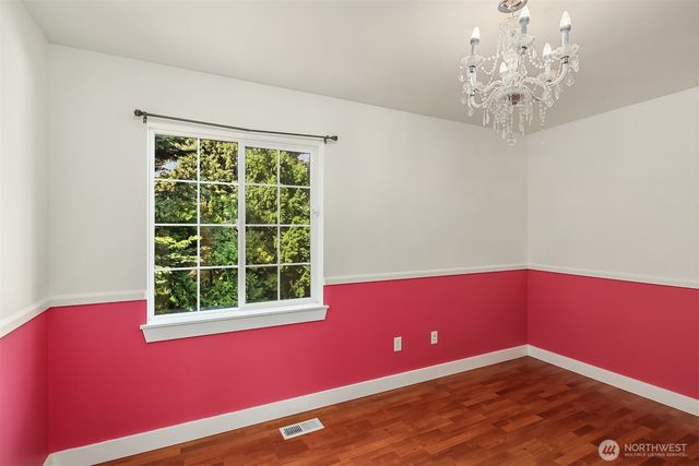 26326 222nd Avenue SE, Maple Valley, WA 98038