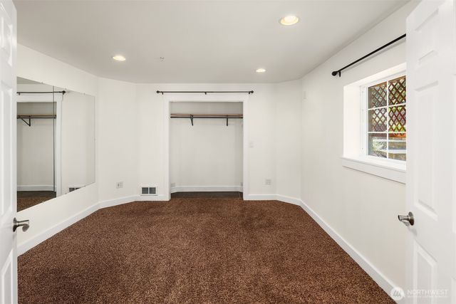 26326 222nd Avenue SE, Maple Valley, WA 98038