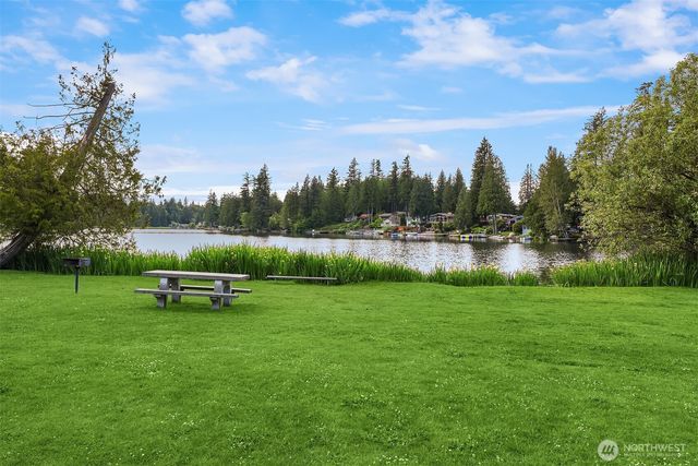 26326 222nd Avenue SE, Maple Valley, WA 98038