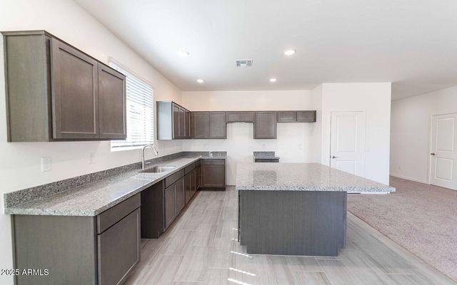 18783 N AVELINO Drive, Maricopa, AZ 85138