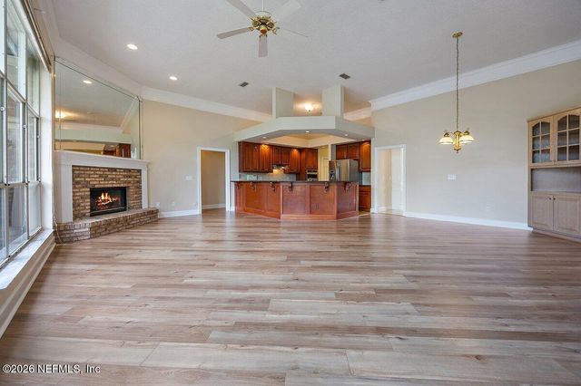 12481 TURNBERRY Drive, Jacksonville, FL 32225