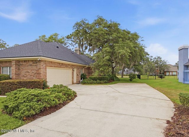 12481 TURNBERRY Drive, Jacksonville, FL 32225