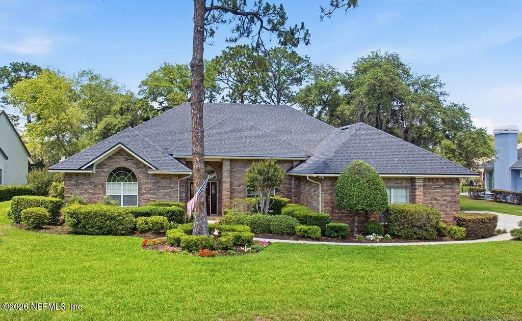 12481 TURNBERRY Drive, Jacksonville, FL 32225