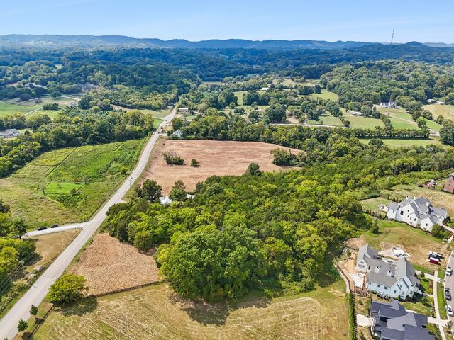 6410 Arno College Grove Rd, College Grove, TN 37046