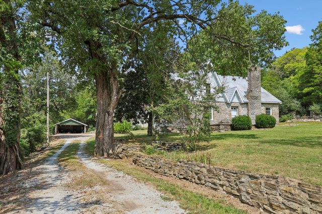 6410 Arno College Grove Rd, College Grove, TN 37046