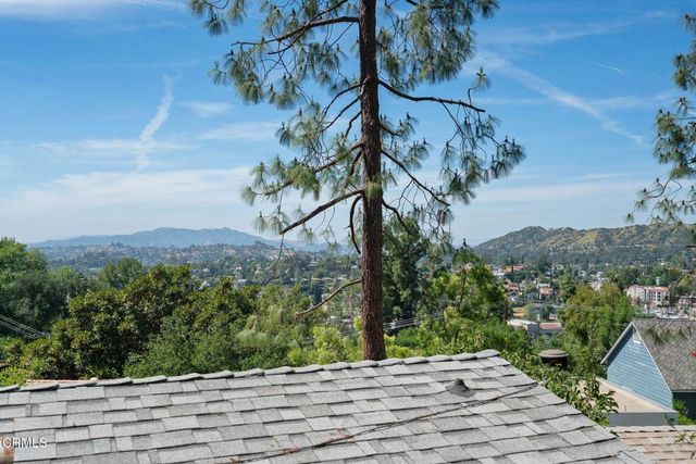 1876 Kaweah Drive, Pasadena, CA 91105