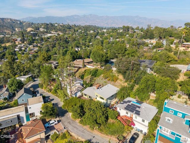 1876 Kaweah Drive, Pasadena, CA 91105