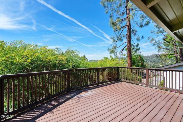 1876 Kaweah Drive, Pasadena, CA 91105