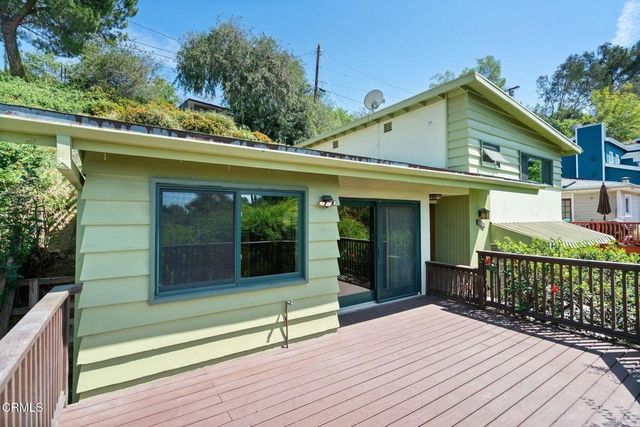 1876 Kaweah Drive, Pasadena, CA 91105