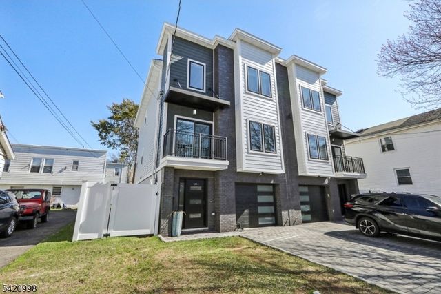 130 Brighton Ave, Kearny Town, NJ 07032