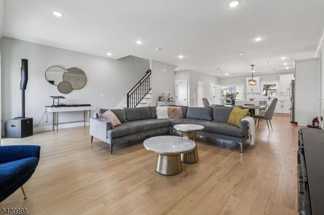 130 Brighton Ave, Kearny Town, NJ 07032