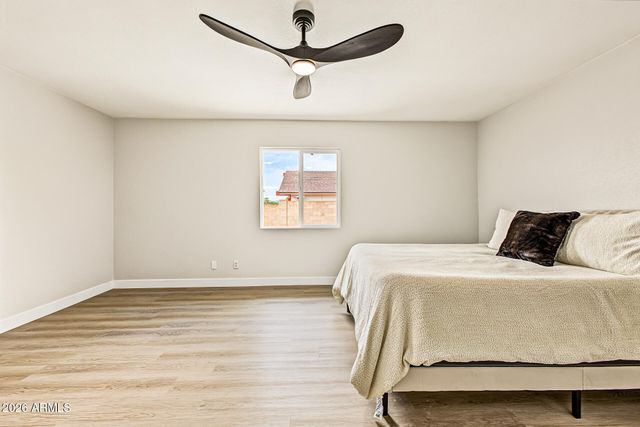 14216 N 39TH Drive, Phoenix, AZ 85053