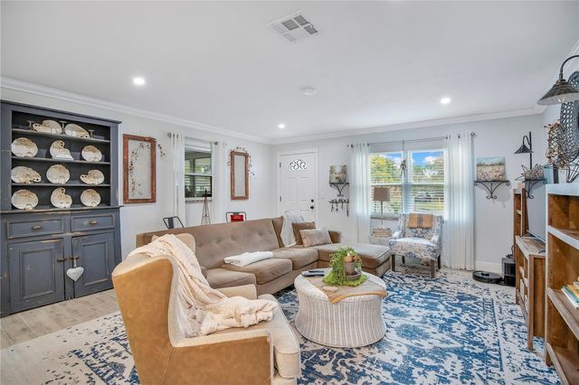 601 E 14TH STREET, Sanford, FL 32771